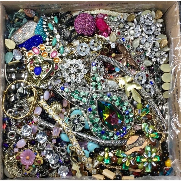 2 LB Luxury High End designer jewelry lot~ signed and unsigned mostly wearable - Picture 8 of 11